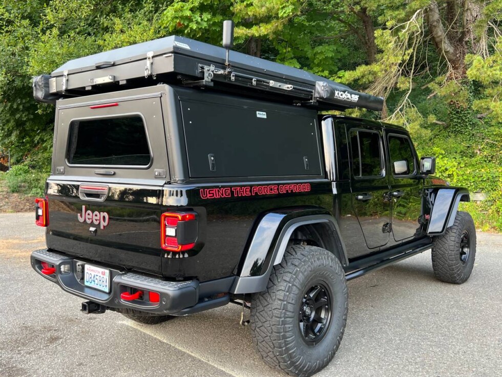 2020 Jeep Gladiator Rubicon Overland - Image 3
